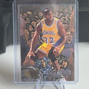 1996 Magic Johnson Fleer Metal Skybox Card. Los Angeles Lakers